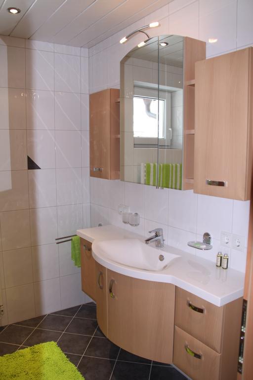 Ferienwohnung Schweiberer Fuegen Exterior photo